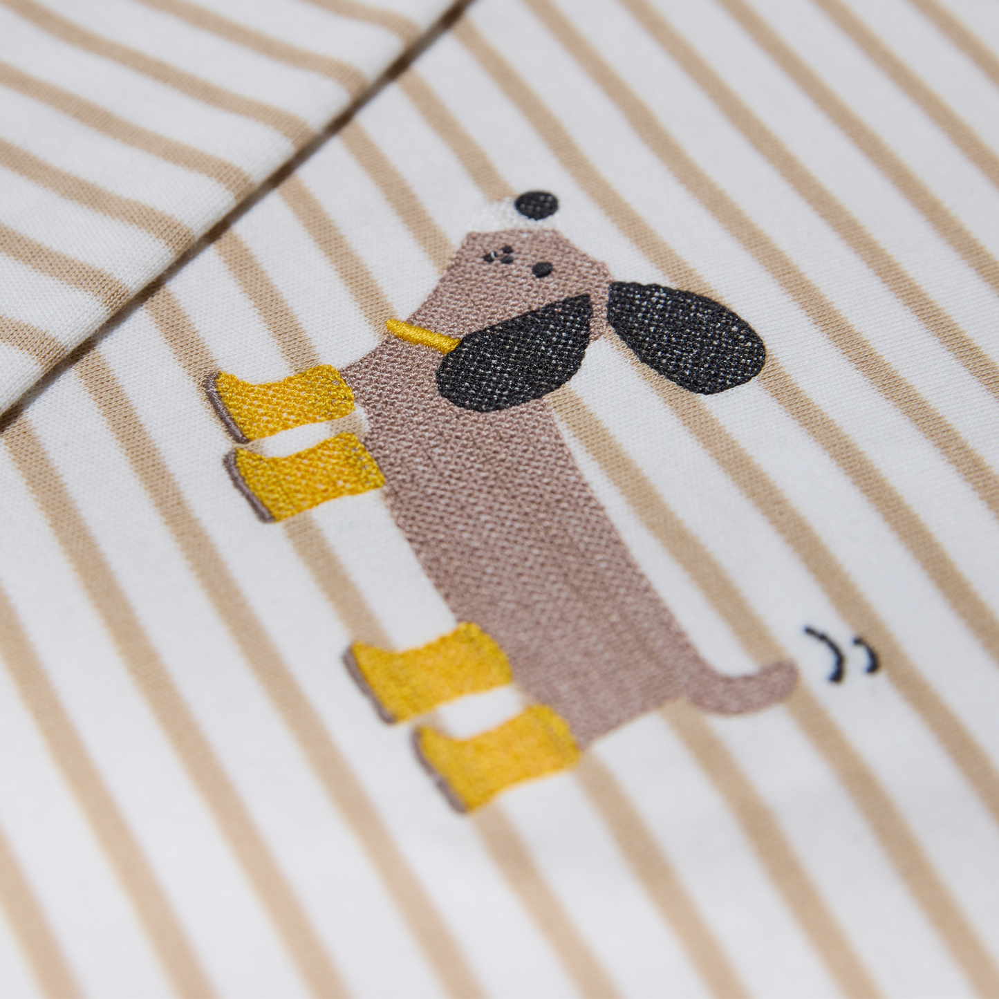 Langärmliges Kinder- T-Shirt im Marine Stil aus Bio- Baumwolle mit Stickmotiv
