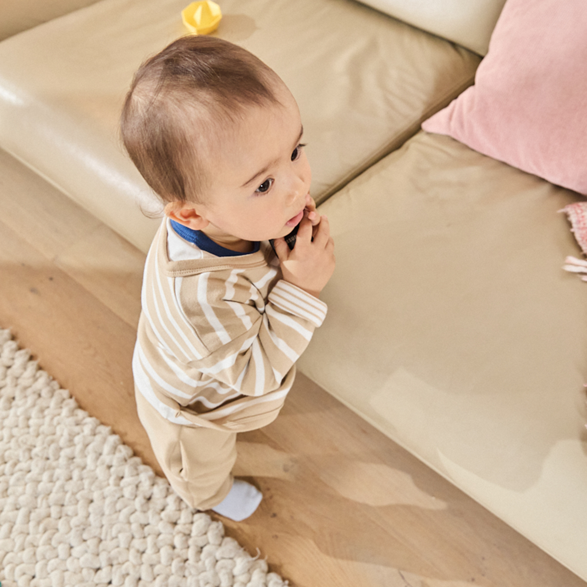 Gestreiftes, wendbares, sandfarbenes Langarmshirt für Mädchen/ Jungen- Lululobster